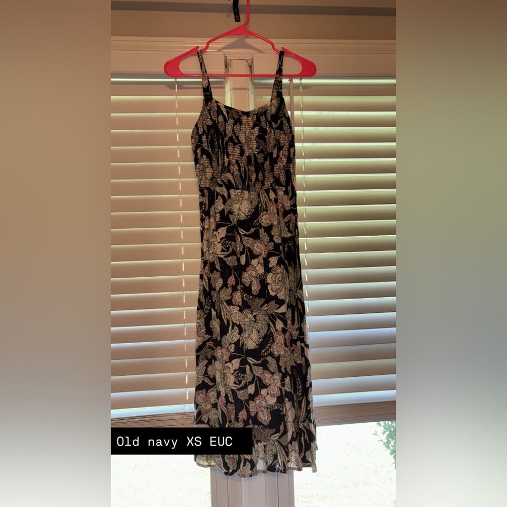 Old Navy Black and White Floral Midi Dress